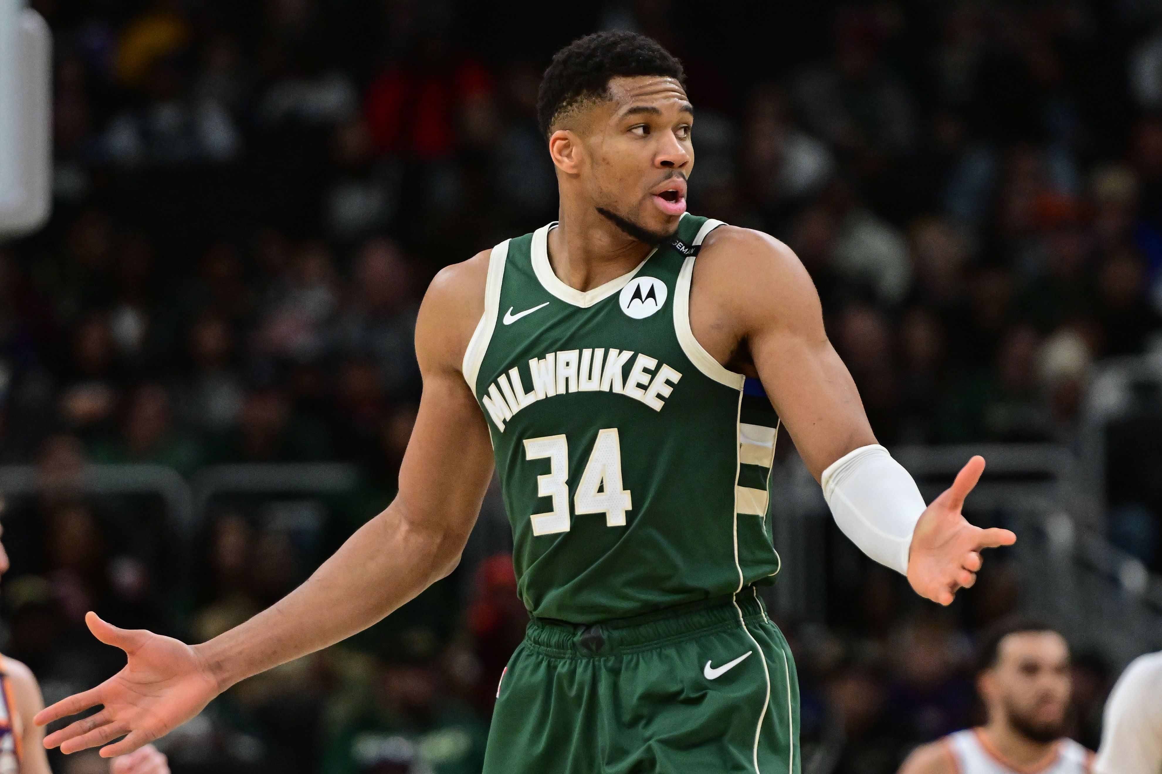 Giannis Antetokounmpo expected to meet with Bucks execs. (Photo: IMAGN)
